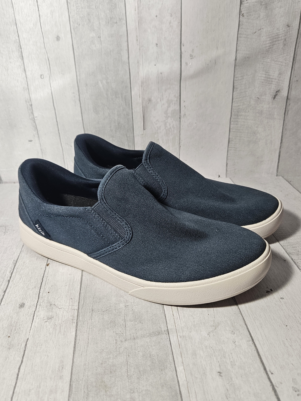 Kizik Venice Tidepool Blue Canvas Slip On Shoes Men’s 7.5 W / Women’s 9 W